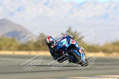 media/Jan-09-2022-SoCal Trackdays (Sun) [[2b1fec8404]]/Turn 14 (10am)/